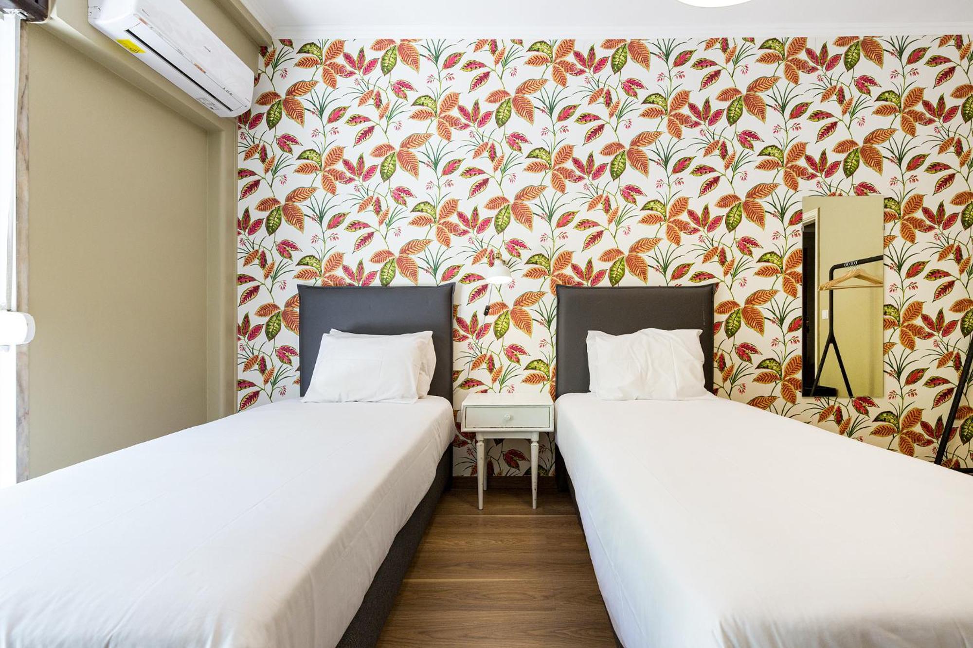 Dome Alvares Cabral Lisbon Room photo